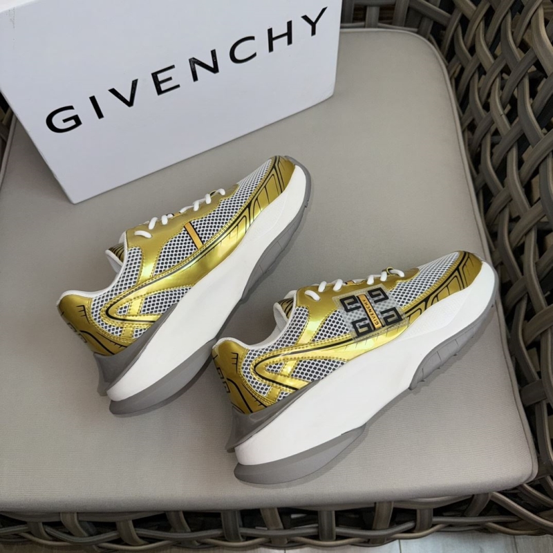 Givenchy Sneakers